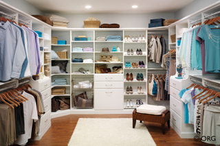 Illustration for article titled Help with the KonMari Method?